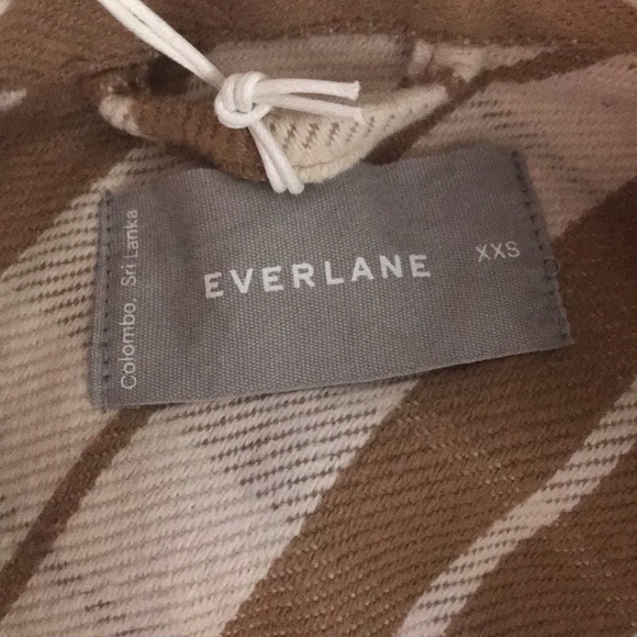 🆕EVERLANE *NWT*🆕 Plaid SHACKET CAMEL & IVORY size XXS - Picture 4 of 9